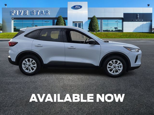 New 2026 Silver Ford Active image 9