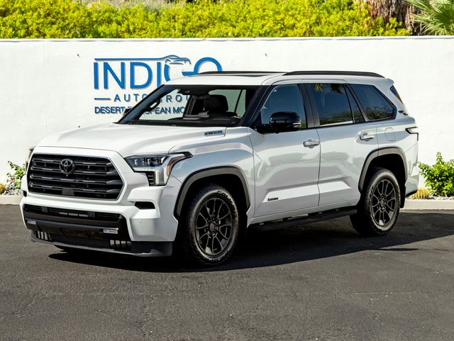 White (Wind Chill Pearl) 2025 Toyota Sequoia SUV / Crossover Four-Wheel Drive Automatic