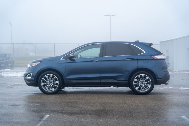 2017 Ford Edge Titanium 4