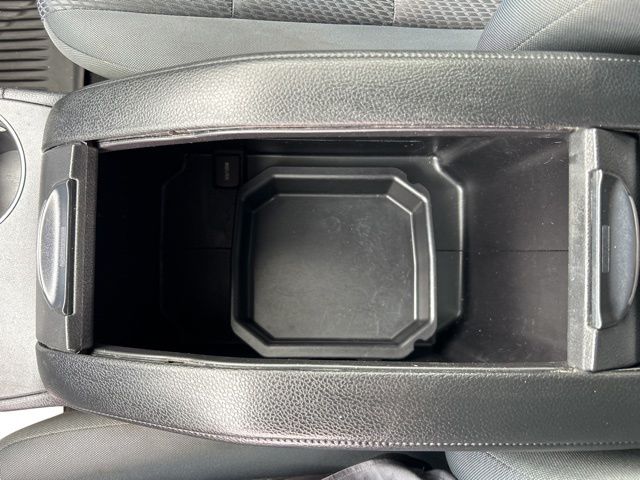 used 2019 Toyota Highlander car, priced at $23,999