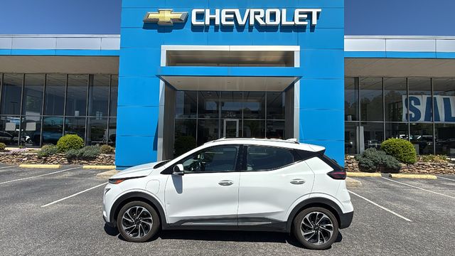 used 2023 Chevrolet Bolt EUV car, priced at $23,999