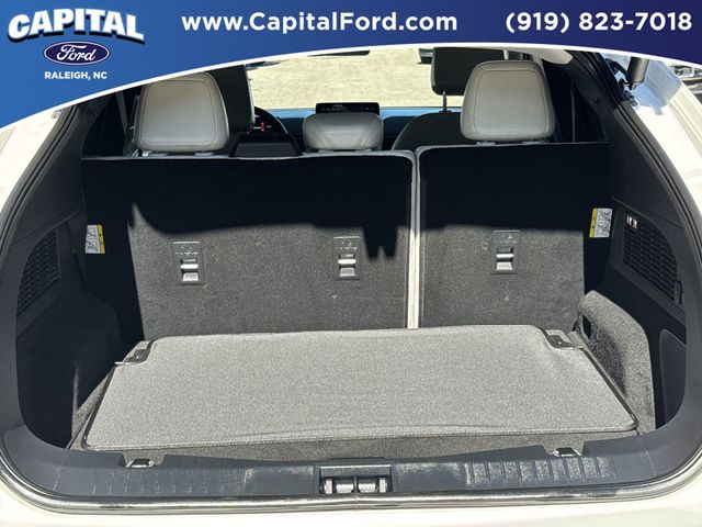 Used 2025 White Ford Premium image 16