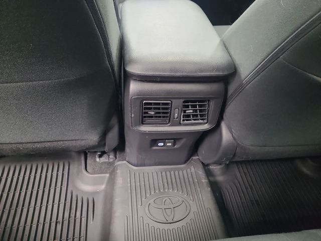 2023 – Toyota – RAV4 Hybrid