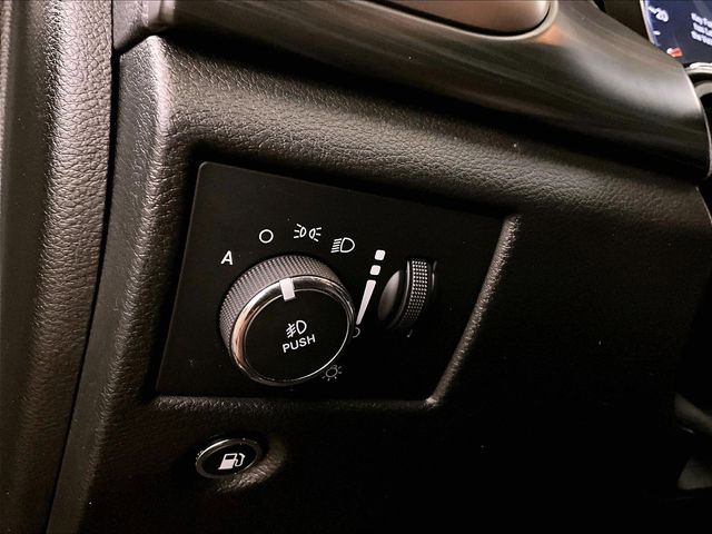 2020 Jeep Grand Cherokee Laredo Red at South Hills CDJR