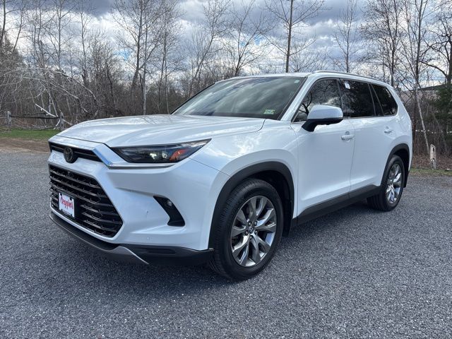 2024 Toyota Grand Highlander Limited - Photo 2