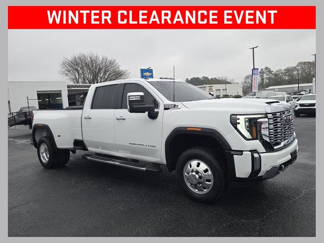 2024 GMC Sierra 3500HD Denali Crew Cab 4WD