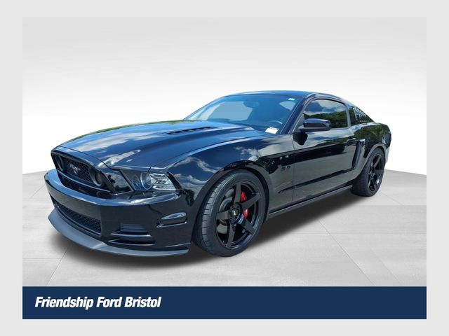 2013 Ford Mustang GT Premium Coupe RWD