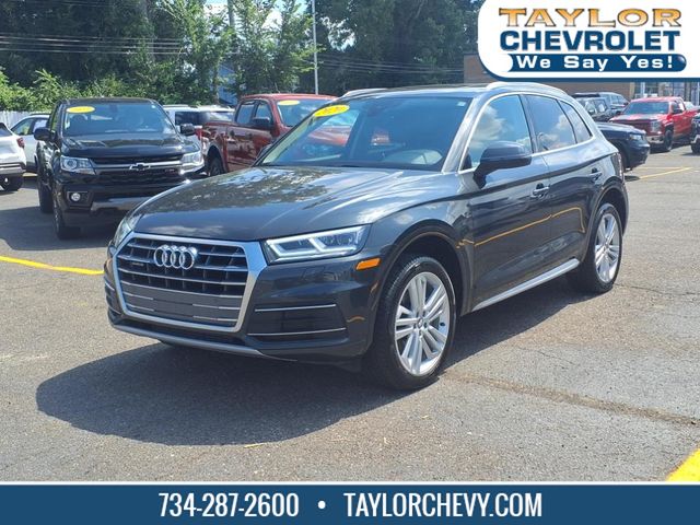 2020 Audi Q5 quattro Premium Plus 45 TFSI