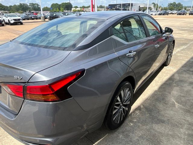 Used 2024 Nissan Altima Sedan