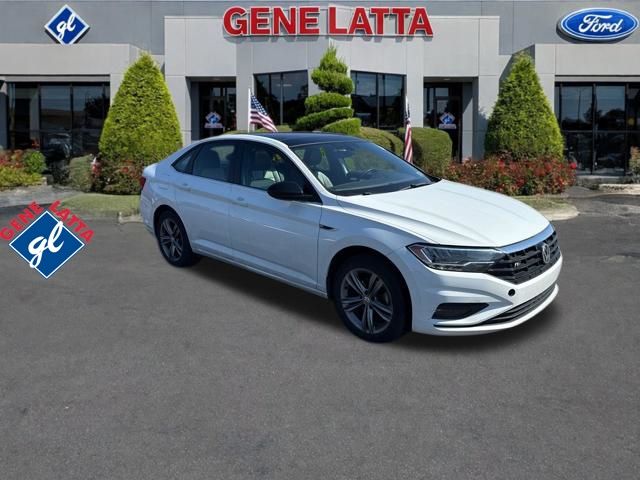 2019 Volkswagen Jetta R-Line FWD