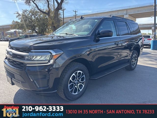 Used Car 2024 Ford Expedition  Xlt For Sale Under $40,000 In San Antonio, Texas