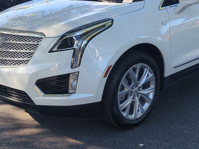 Used 2019 White Cadillac Luxury image 9