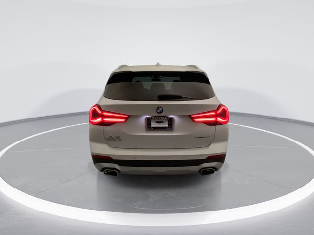 Used 2024 White BMW sDrive30i image 3