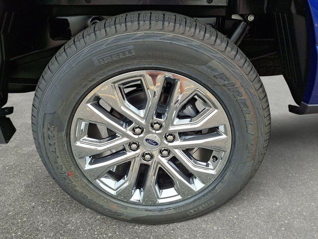 New 2026 Blue Ford XLT image 6