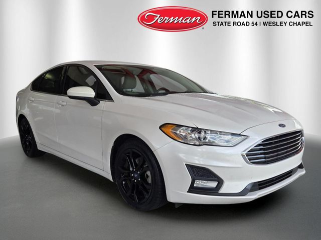 White Platinum Clearcoat Metallic 2019 Ford Fusion Sedan Front-Wheel Drive 6-Speed Automatic