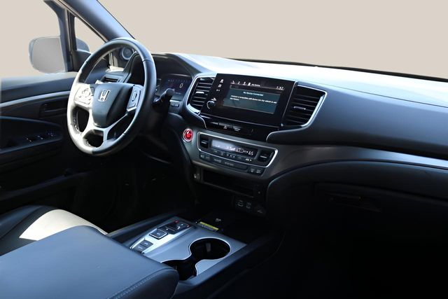 Used Car 2025 Honda Passport  Ex-l For Sale Under $40,000 In Austin, Texas