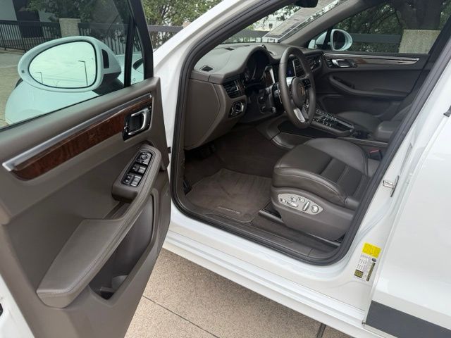 car-gallery-17