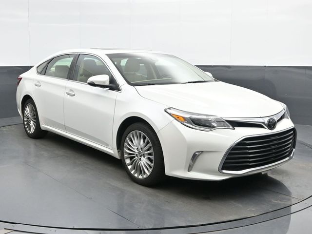 White (Blizzard Pearl) 2018 Toyota Avalon Limited Sedan Front-Wheel Drive 6-Speed Automatic