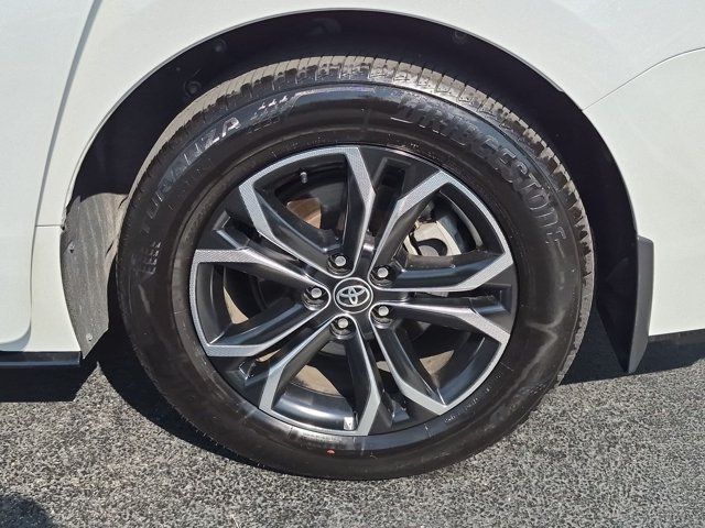 Used 2025 Toyota Sienna Van