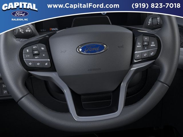 New 2026 Star White Metallic Tri-Coat Ford Platinum™ image 12