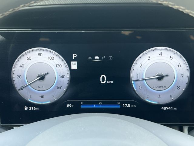 Used 2025 Silver Hyundai SEL Convenience image 28