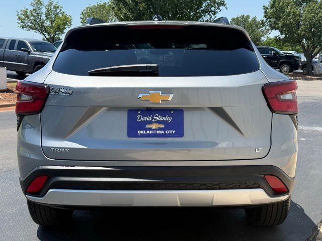 used 2025 Chevrolet Trax car, priced at $21,817