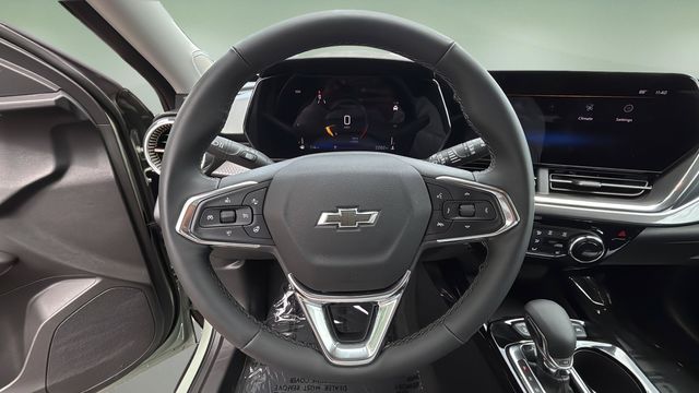 Used 2026 Green Chevrolet ACTIV image 11
