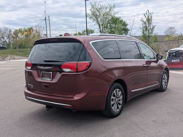 2019 Chrysler Pacifica - Image 5