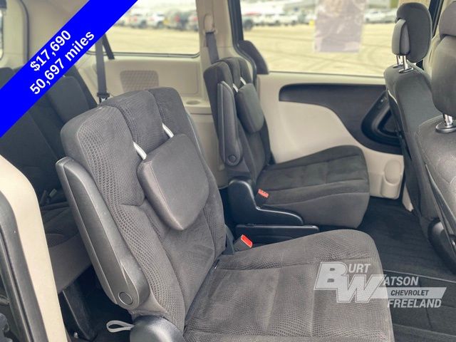 2019 Dodge Grand Caravan SE 29