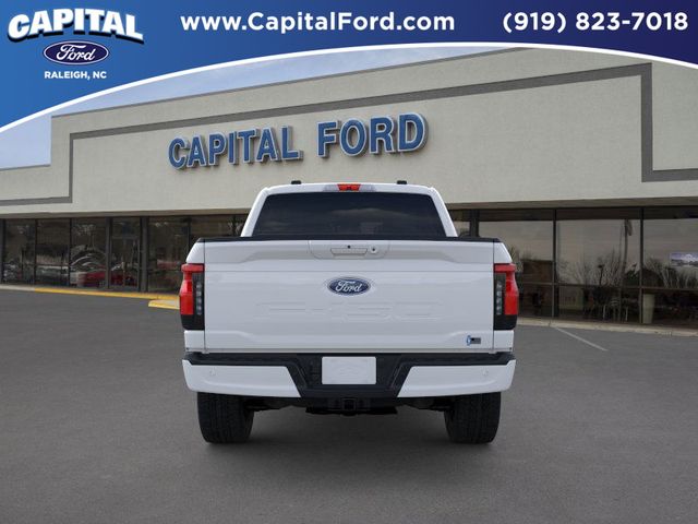 2025 Ford F-150 Lightning photo 4