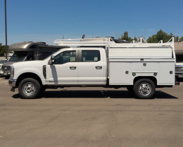 New 2026 Oxford White Ford XL image 3