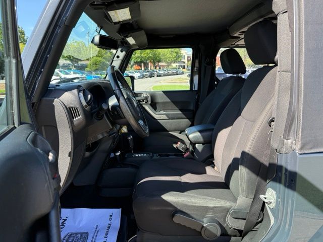 Used 2017 Jeep Wrangler SUV