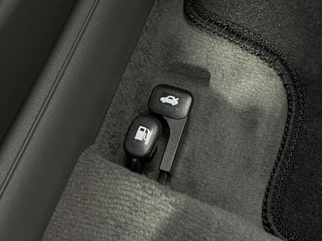 New 2025 Hyundai Elantra For Sale in Indianapolis, IN
