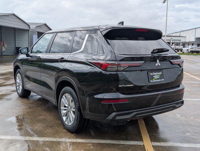 2026 Mitsubishi Outlander ES Black at DeMontrond Gulf Freeway