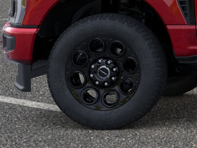 New 2026 Ruby Red Metallic Ford Lariat image 19