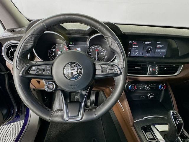 Thumbnail: 2020 Alfa Romeo Stelvio - 11