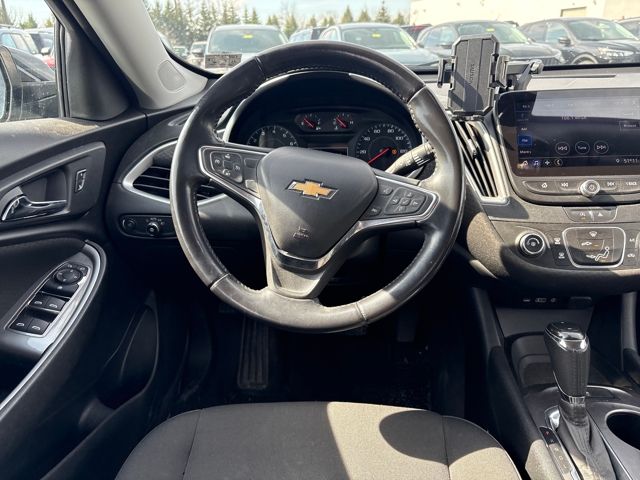 used 2020 Chevrolet Malibu car, priced at $13,025