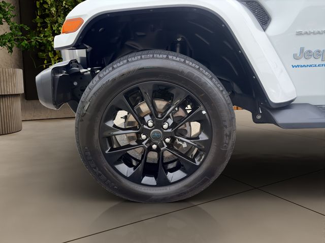 2024 JEEP WRANGLER SAHARA 4XE • 4X4 • PLUG-IN HYBRID CLEAN CARFAX • 1 OWNER BODY COLOR HARD TOP • ADAPTIVE CRUISE • APPLE CARPLAY • REMOTE START Thumbnail