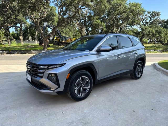  2025 Hyundai Tucson Hybrid Blue AWD   
