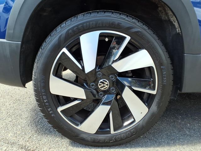 2023 Volkswagen Taos - Image 10