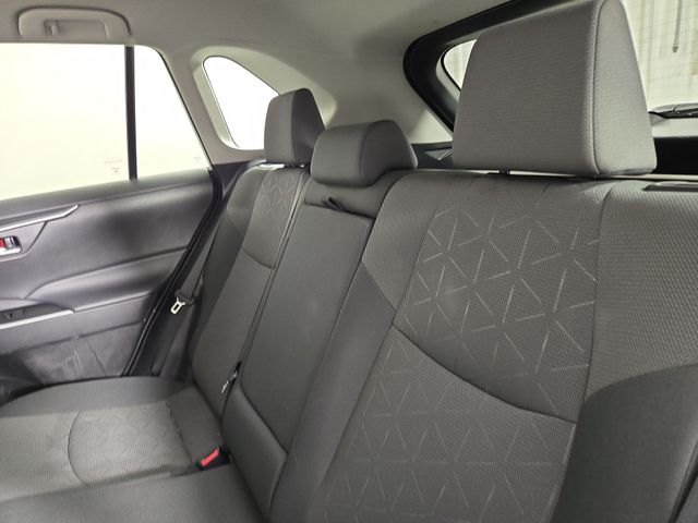 2024 Toyota RAV4 XLE photo
