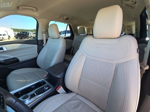 Photo of 2023 Ford Explorer Platinum in Dallas, GA - 24,  2023 Ford Explorer Platinum:167642A