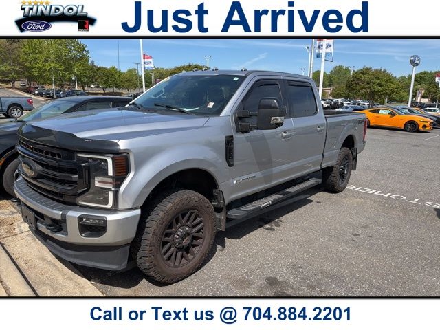 Silver Metallic 2020 Ford F-250 Super Duty Lariat Crew Cab 4WD Pickup Truck Four-Wheel Drive Automatic