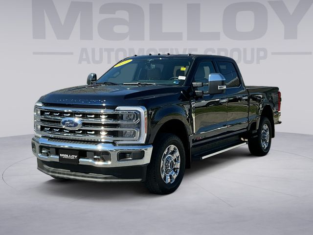 Antimatter Blue Metallic 2023 Ford F-250 Super Duty Lariat Crew Cab 4WD Pickup Truck Four-Wheel Drive Automatic