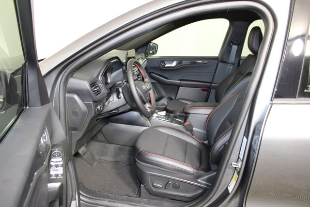 2025 Ford Escape ST-Line photo 11