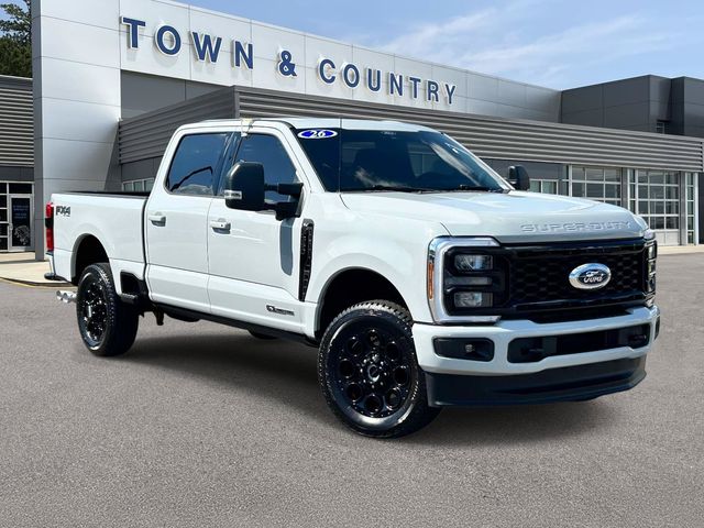 Avalanche 2026 Ford F-350 Super Duty Pickup Truck Four-Wheel Drive Automatic