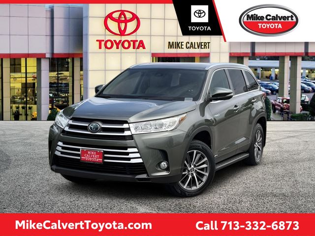  2019 Toyota Highlander Hybrid XLE AWD   
