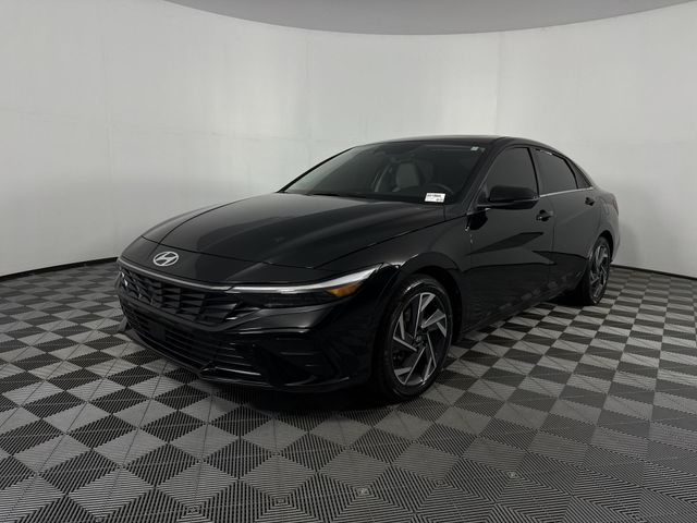 Used 2024 Hyundai Elantra Hybrid For Sale in Indianapolis, IN