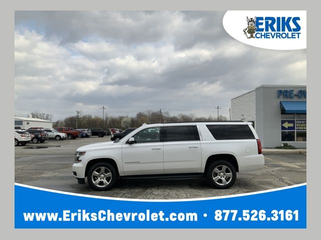 White (Iridescent Pearl Tricoat) 2018 Chevrolet Suburban 1500 LT 4WD SUV / Crossover Four-Wheel Drive 6-Speed Automatic Overdrive