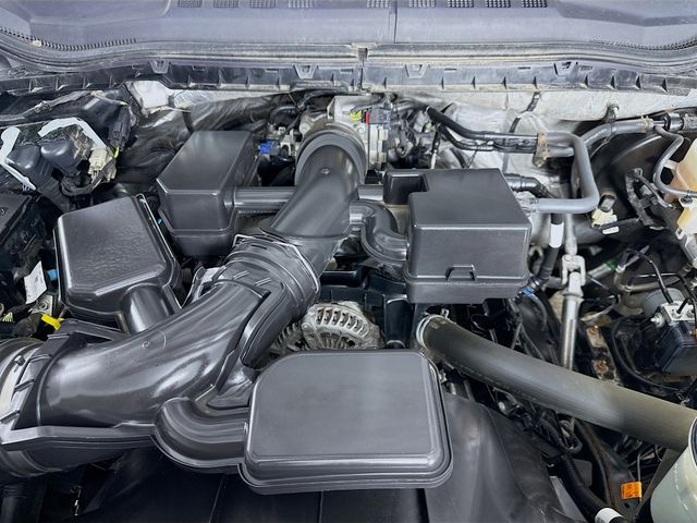 2022 Ford F-350SD XL photo